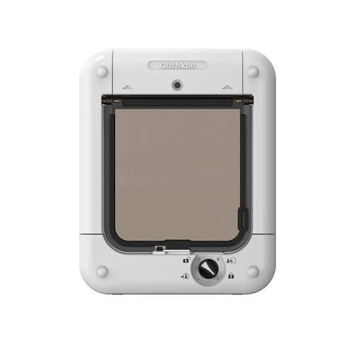 Closer Pets Cat Mate flap microchip reader demonstrating automated access with ISO/AVID chips.