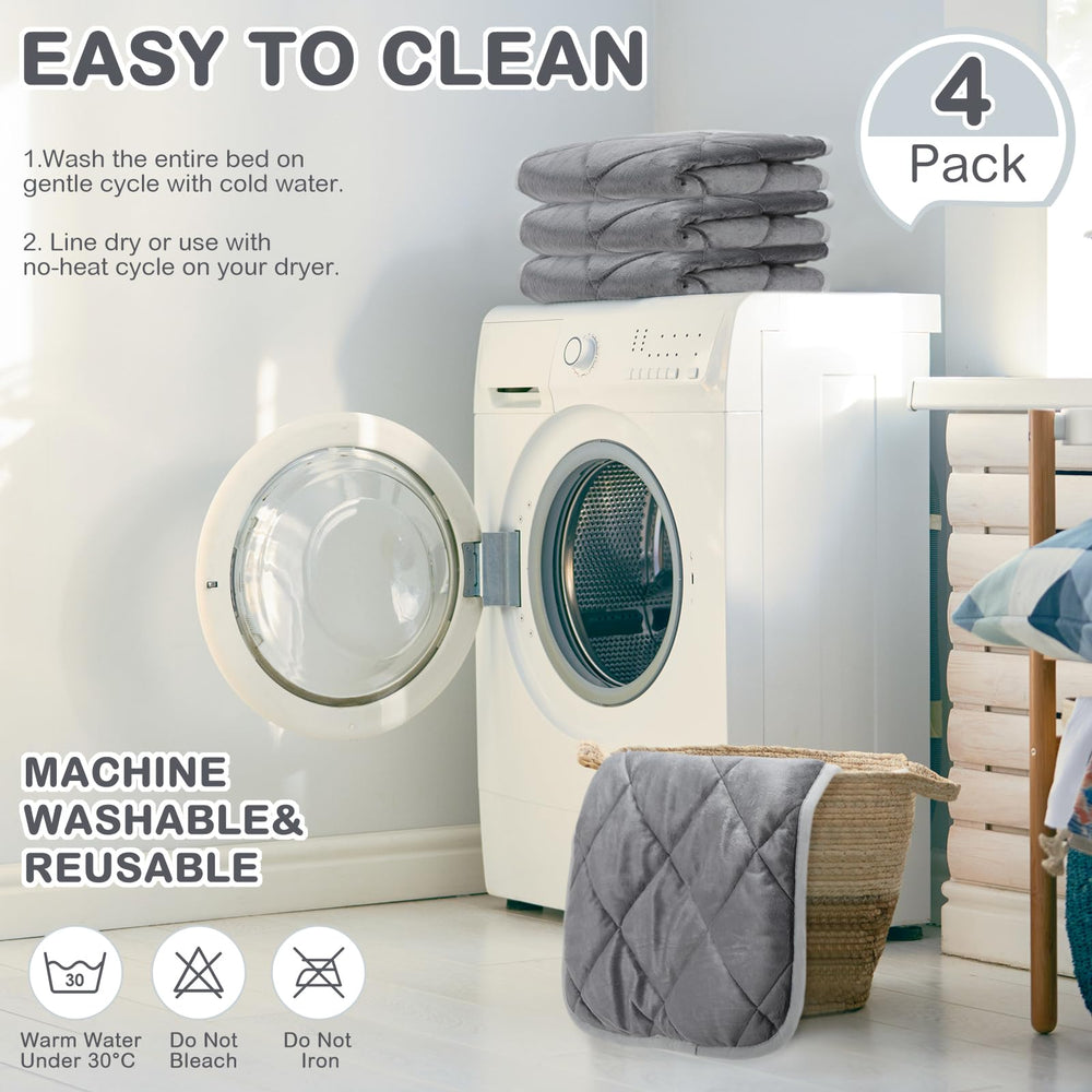 Clysee machine-washable thermal pet pad ready for easy cleaning after outdoor use.