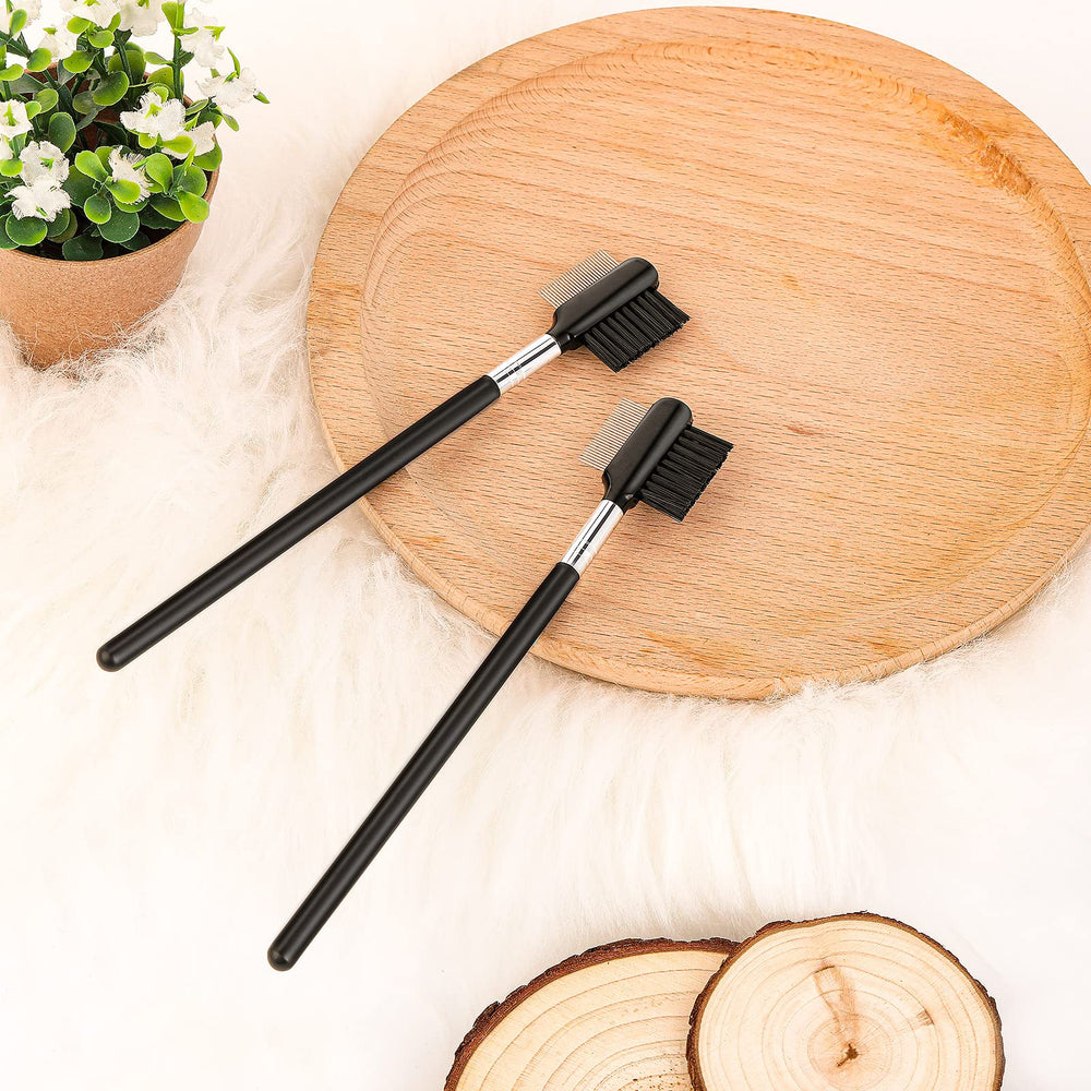 Cobee durable stainless-steel tear-stain comb capturing precise removal near eyes