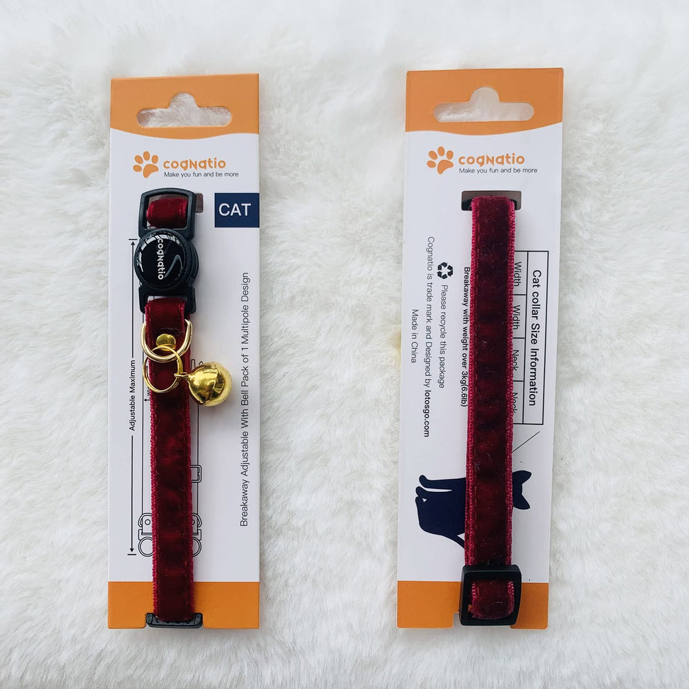 Cognatio double velvet cat collar with bell provides soft comfort and audible tracking.