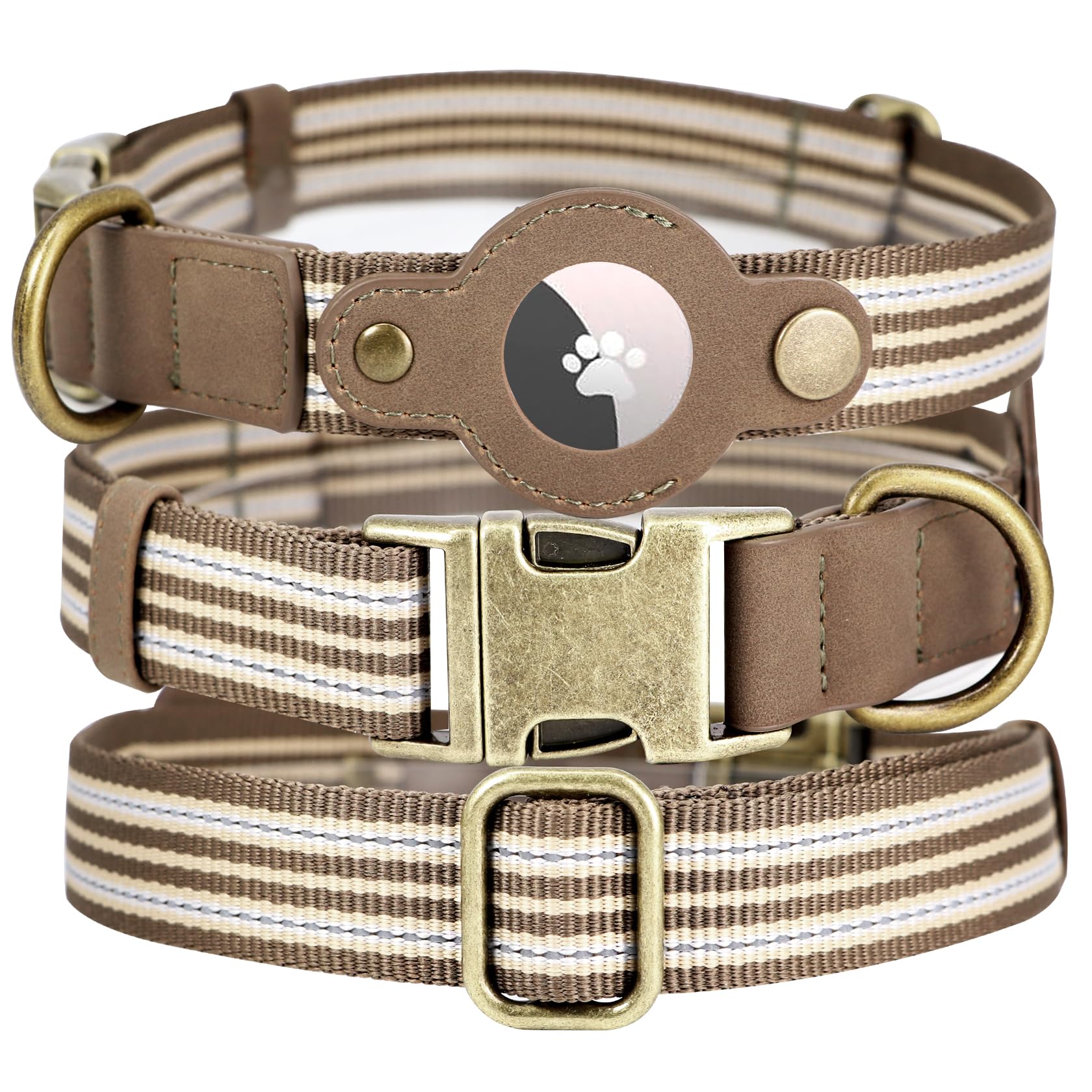 Comfluxe reflective nylon collar enhances nighttime visibility for safer walks.
