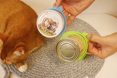 Comtim silicone can lids with spoon included in a bright multi-colored pack.