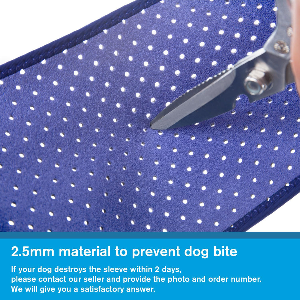 Coodeo durable outdoor wear test shows wear protection during adventures.