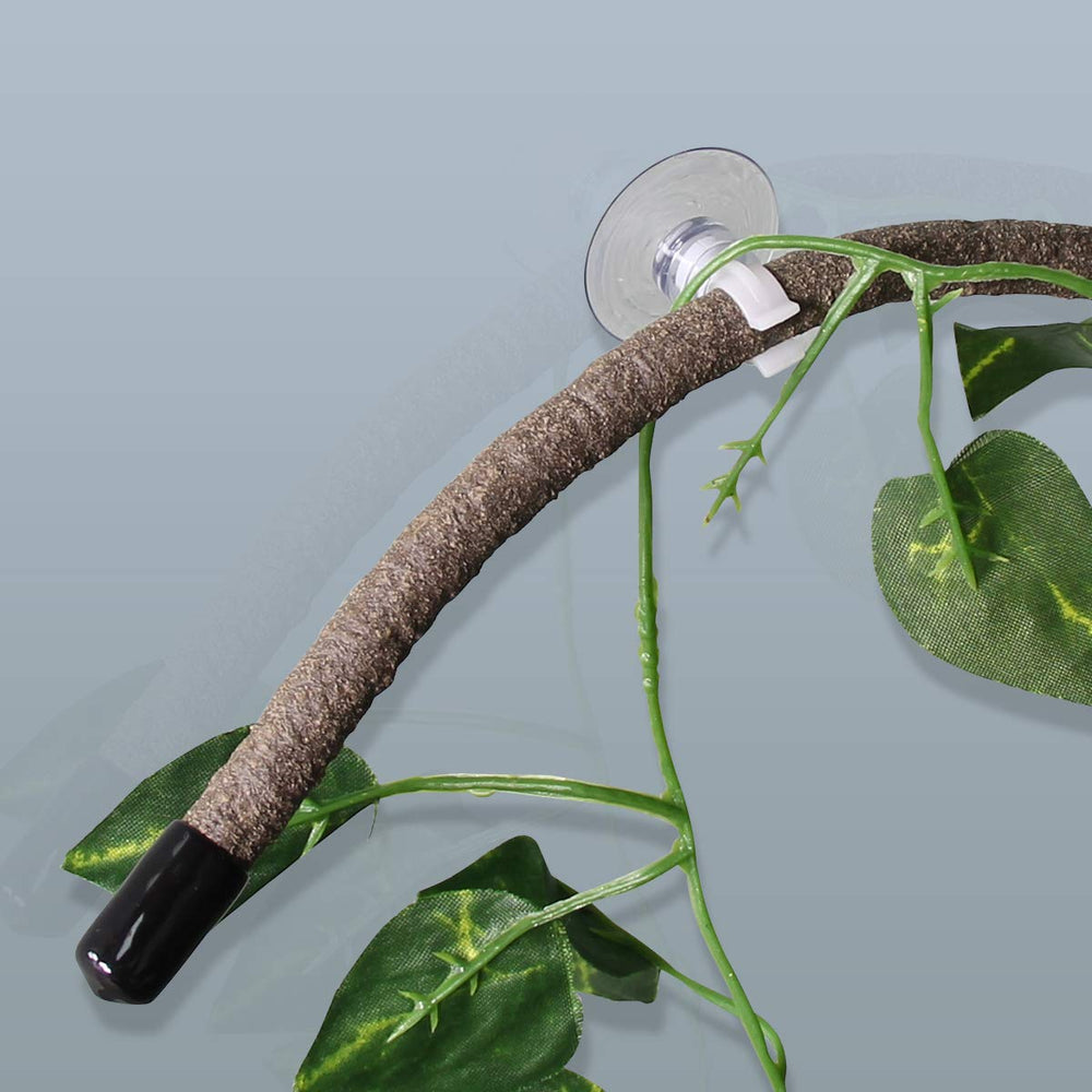 Coolrunner vines with rough surface support easy climbing and active exploration.