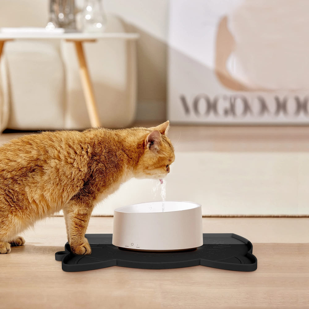 Coomazy black medium mat product shot highlights versatile feeding solution.