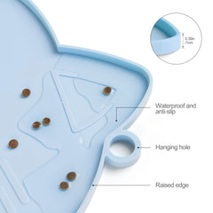 Coomazy Cat Food Mat non-slip base prevents bowls from sliding on floors.