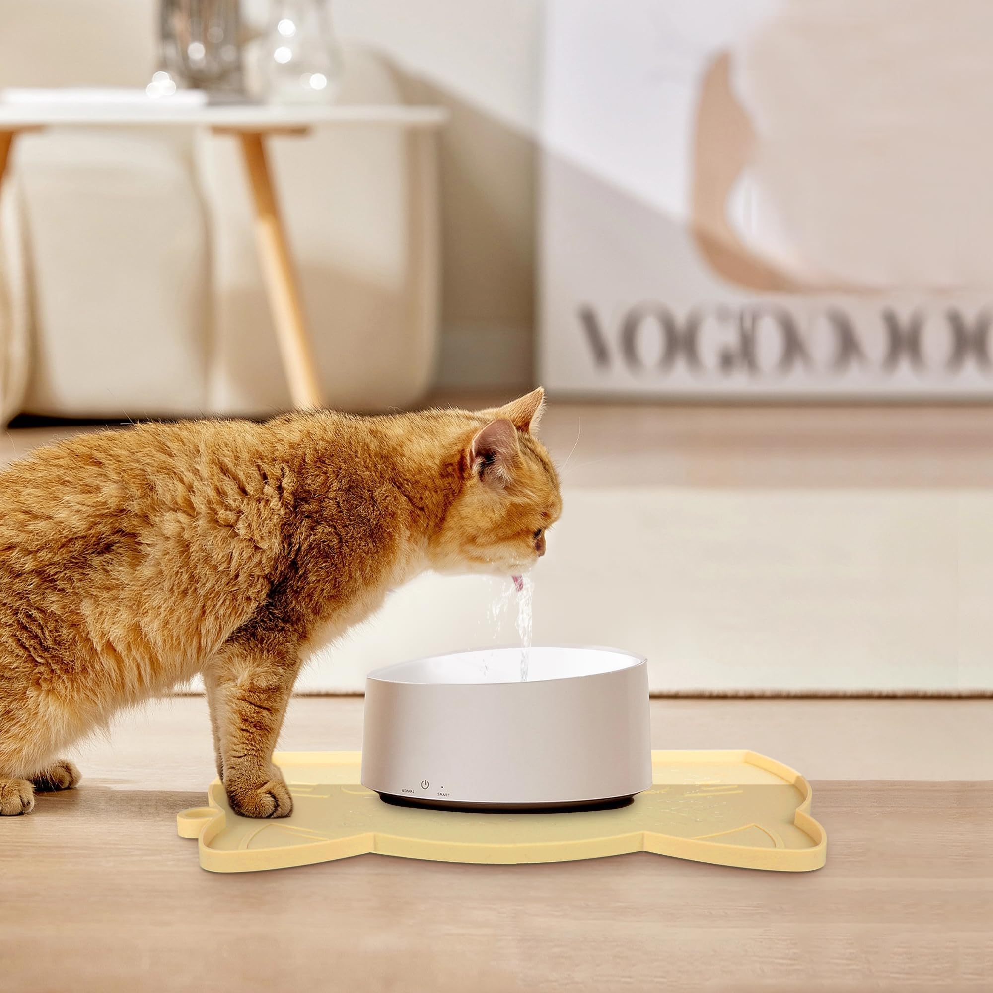 Coomazy food mat in kitchen setup helps keep bowls in place for calm feeding.