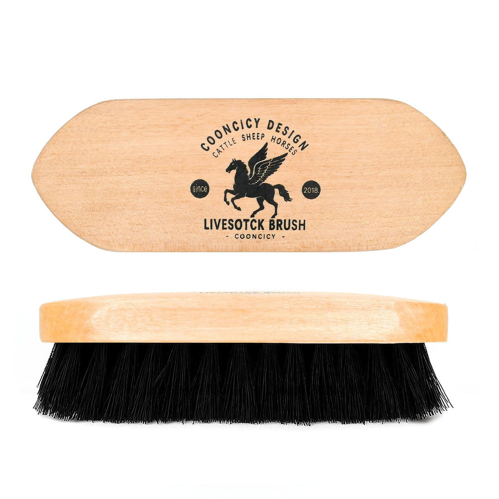 Cooncicy Livestock Brush bristles remove dirt without tugging for smooth grooming sessions