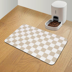 CooRug checkered dog food mat absorbs spills quickly to keep floors clean