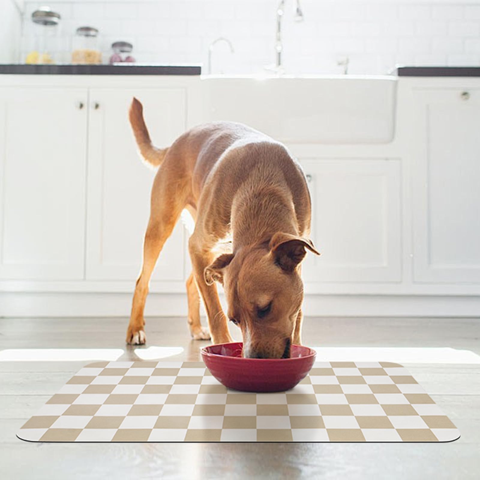 CooRug checkered mat fits dogs, cats, and puppies for versatile feeding setups