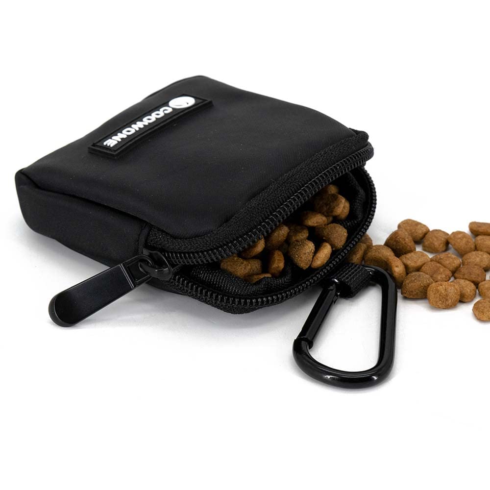COOWONE adjustable shoulder strap enables comfortable, hands-free carrying.