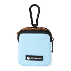 COOWONE dog treat pouch compact body held for quick training on the go