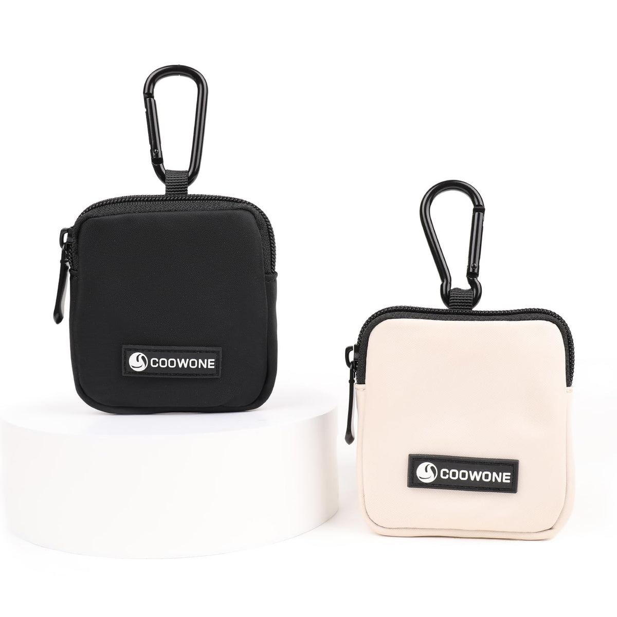 COOWONE dog treat pouch compact size shown, great for easy access on walks.