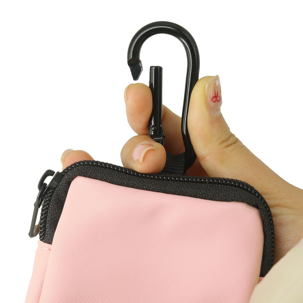 COOWONE dog treat pouch multi-pet use expands beyond dogs to other animals.