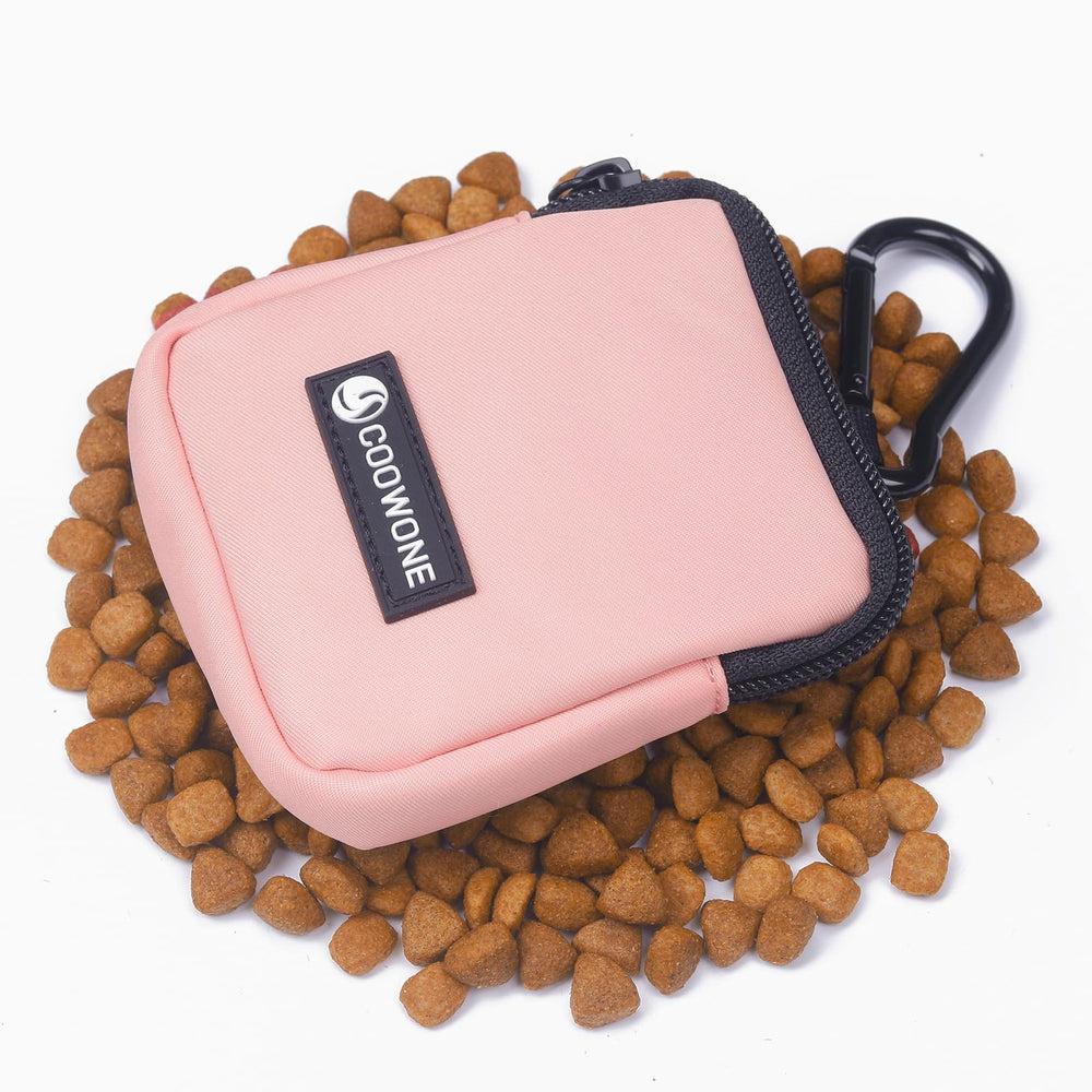 COOWONE dog treat pouch one-handed use for quick rewards during training.