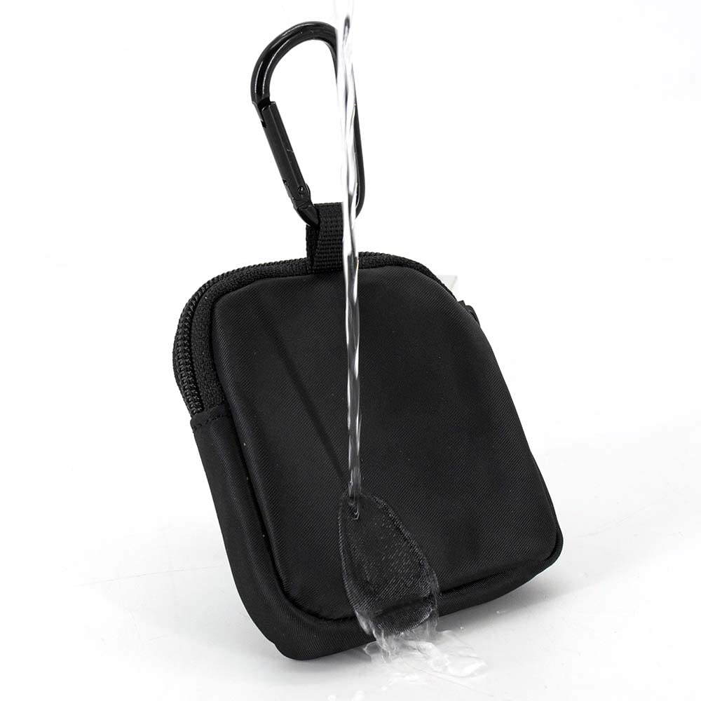 COOWONE park outings ready with versatile storage for treats and toys.