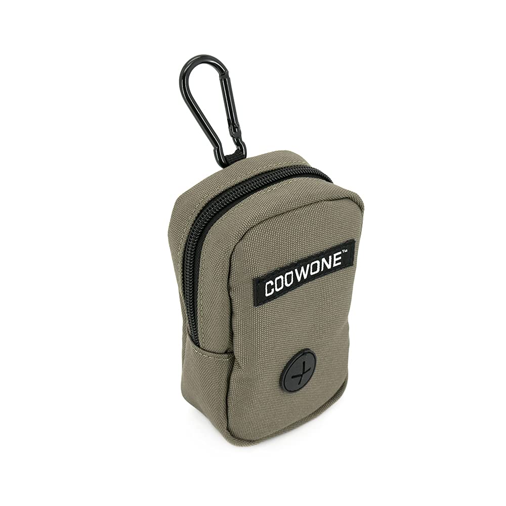 COOWONE treats on the go feature for quick rewards during walks.