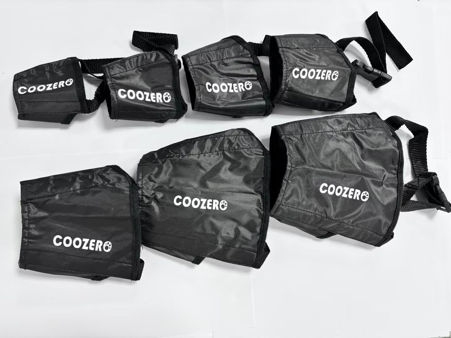 CooZero easy-clean-durable muzzle image highlights machine-washable material for busy households.