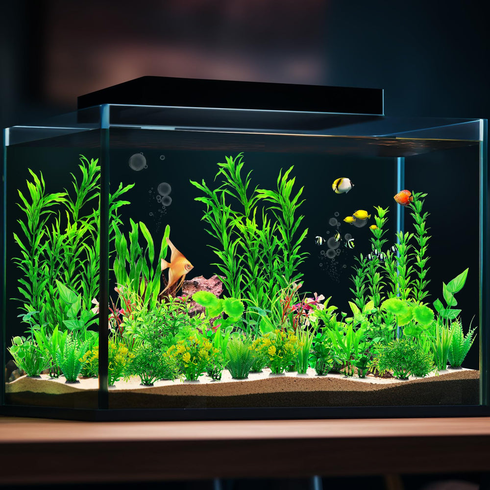 CousDUoBe heavy-base plants resist floating for stable, realistic arrangements.
