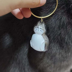 CTABHOM cat hair keepsake pendant-style keychain offers versatile wear.