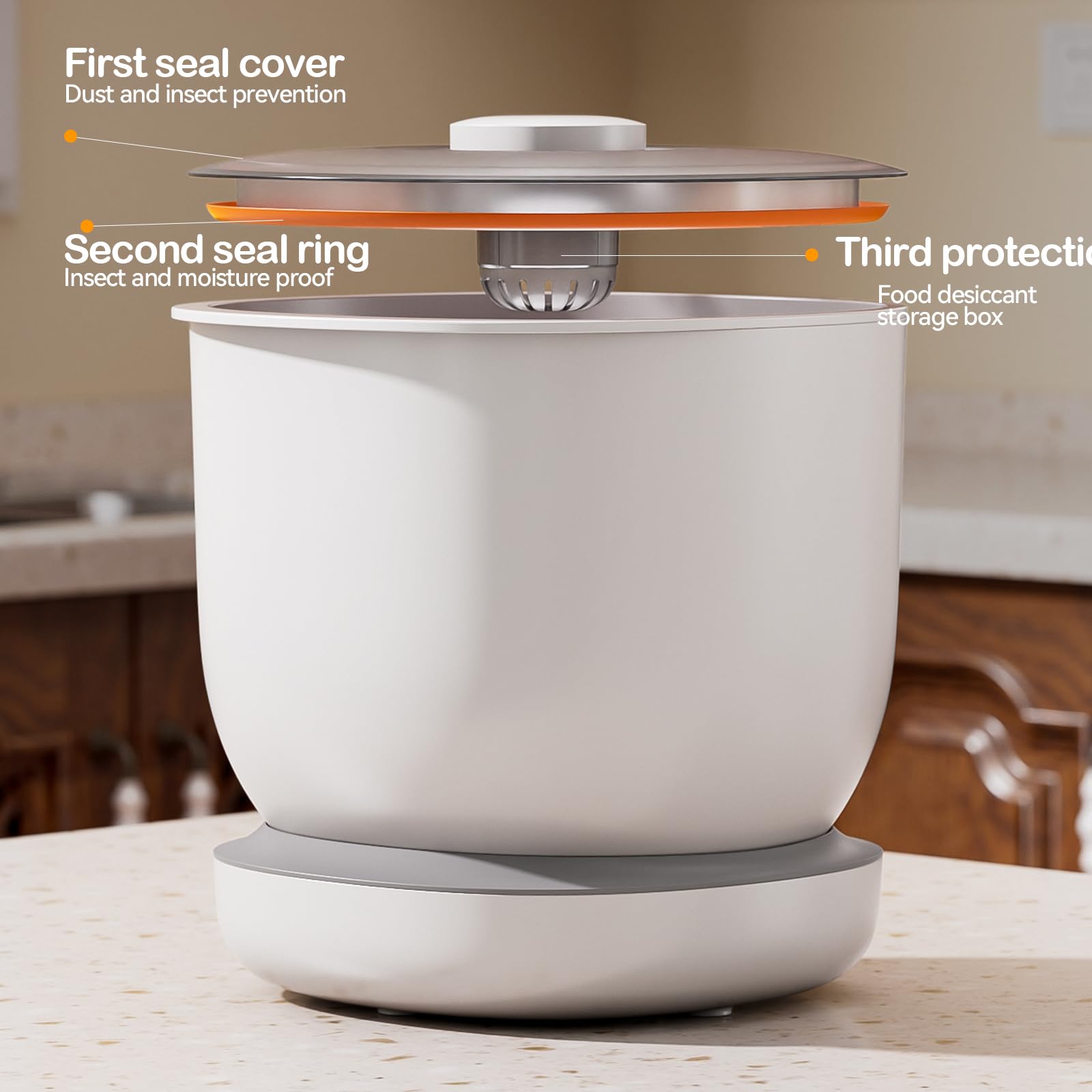CTIME durable plastic body resists scratches for daily pet food storage.