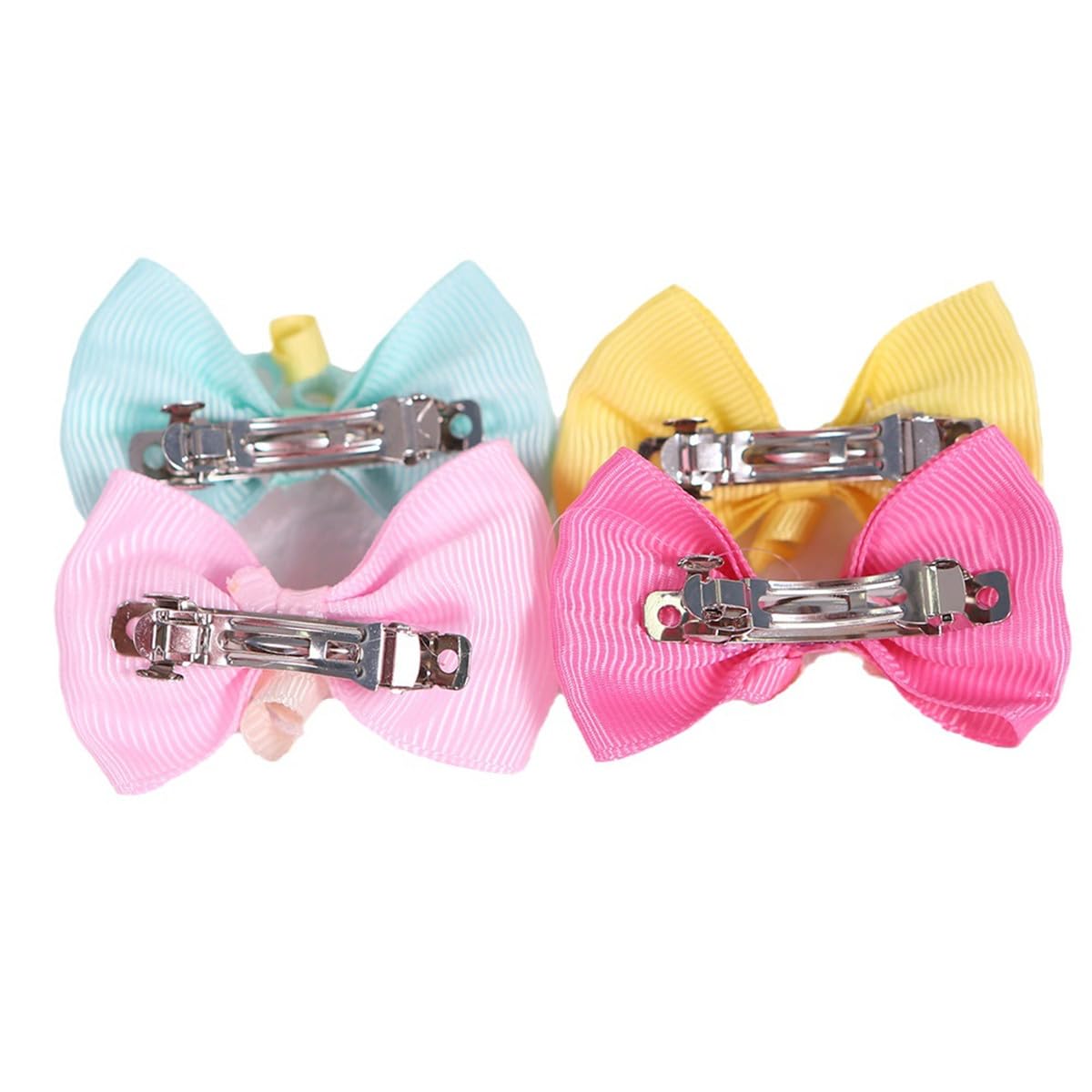 Cuchenhuan pet hair clip wearable demonstrates reliable grip for active dogs and cats.