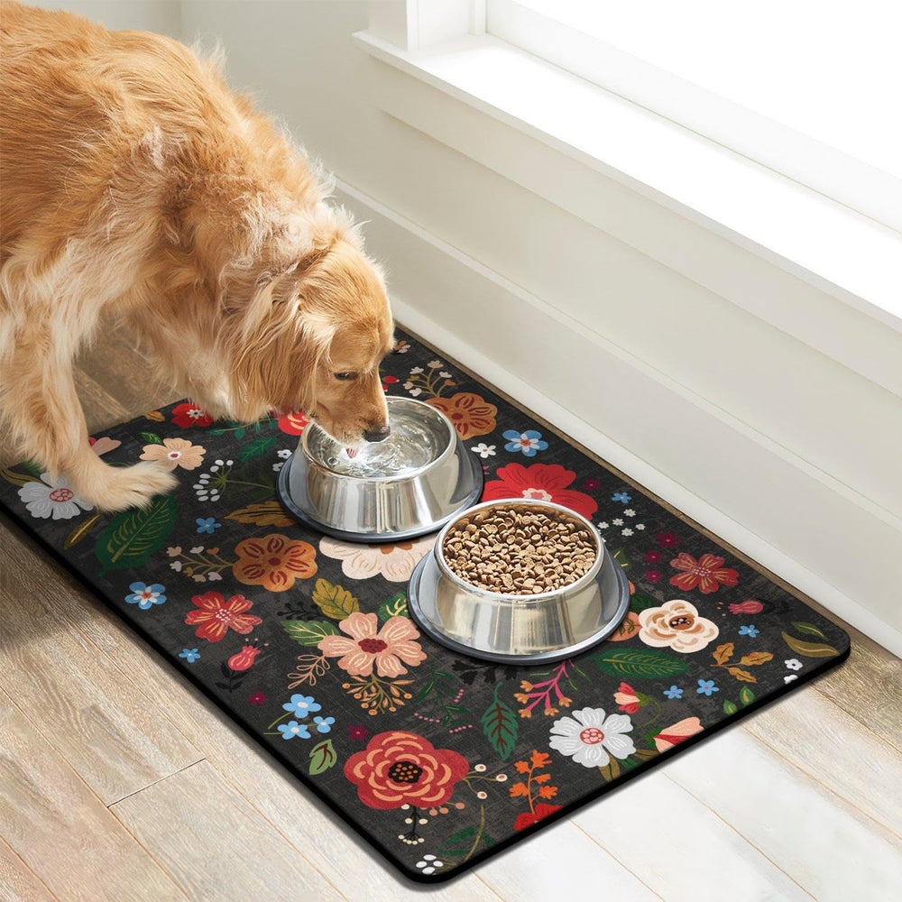 Cuslnox dog food mat with anti-skid back keeping bowls steady