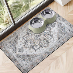 Cuslnox dog food mat absorbs water quickly to keep paws dry.