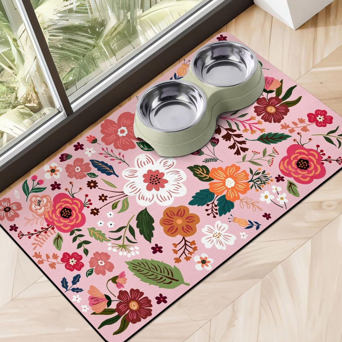 Cuslnox dog food mat absorbs spills to keep feeding area dry.