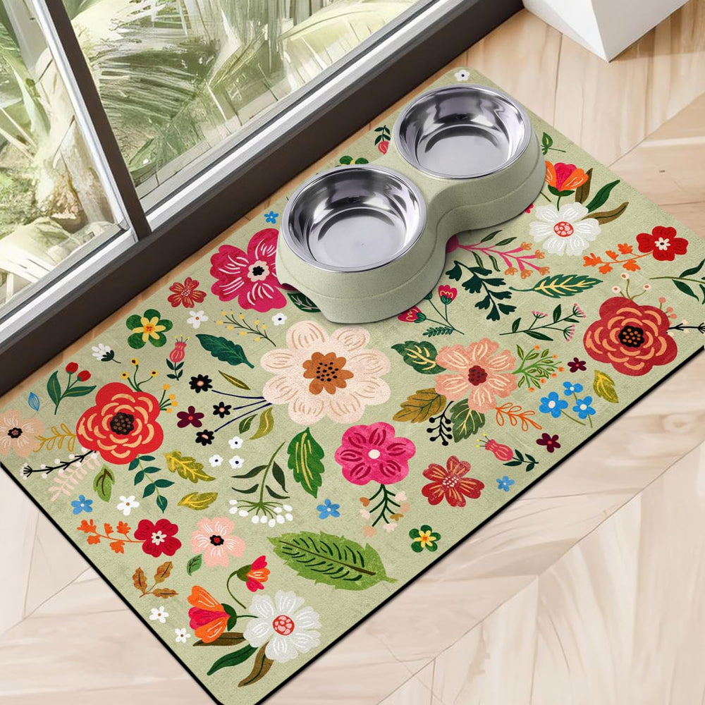 Cuslnox eco pet mat absorbs spills under a dog bowl for quick-dry performance.