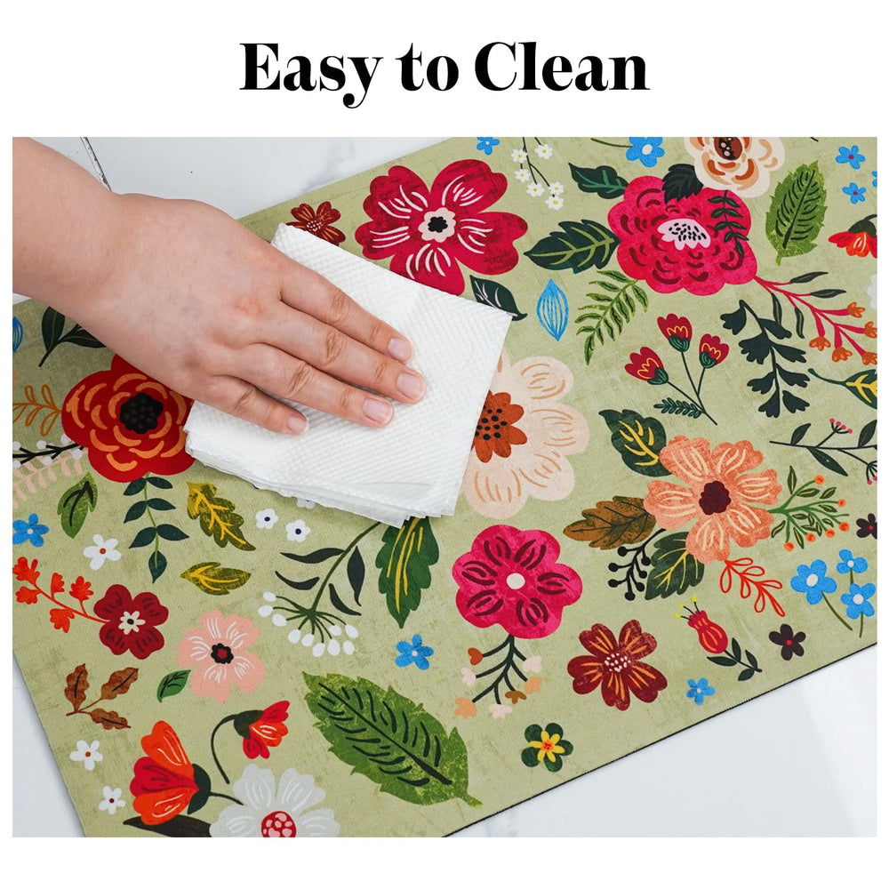 Cuslnox eco pet mat rollable for easy storage and transport.