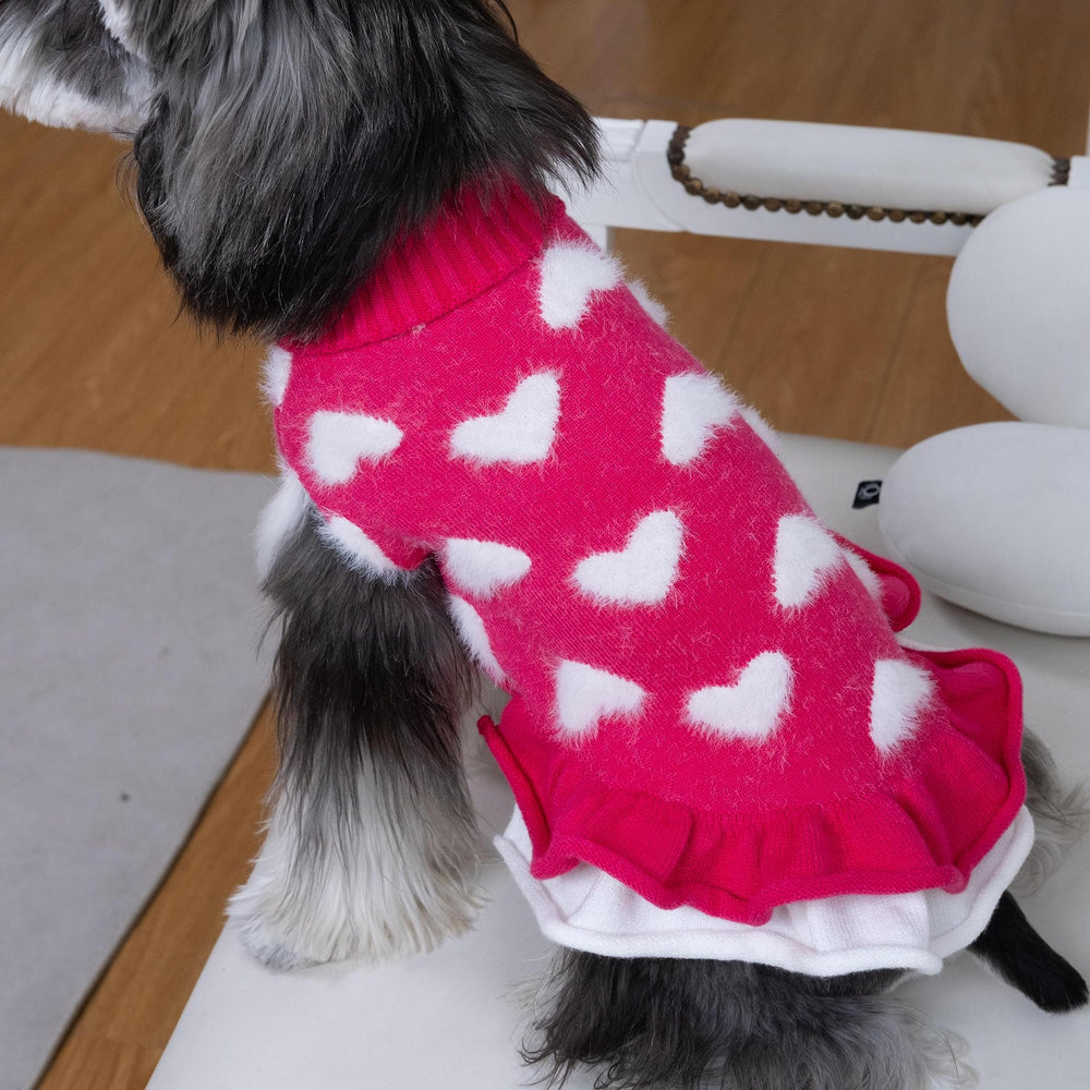 CuteBone Pink Heart pattern with pleated skirt adds adorable dresslike charm.