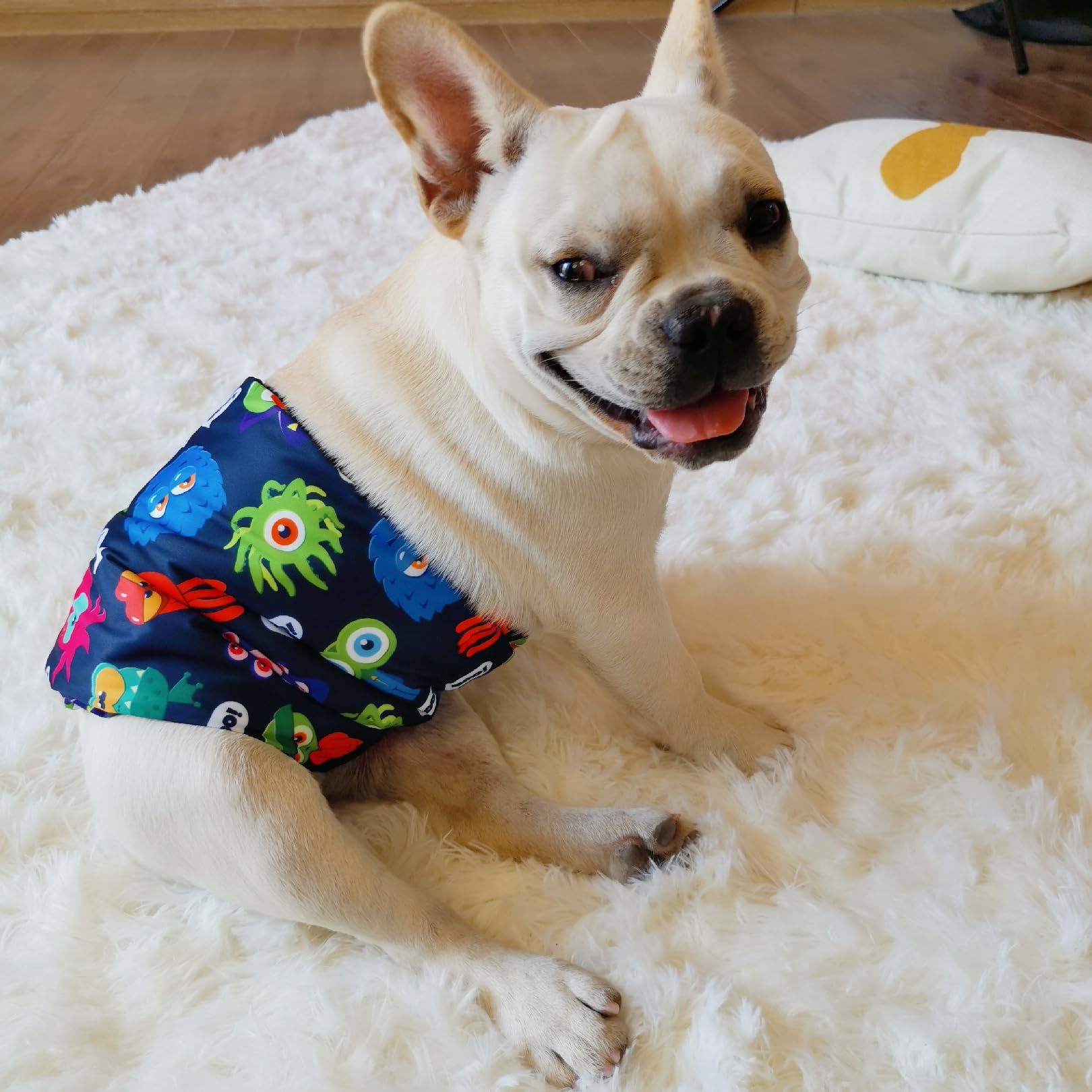 CuteBone soft-dry inner lining offers comfortable wear during extended use.