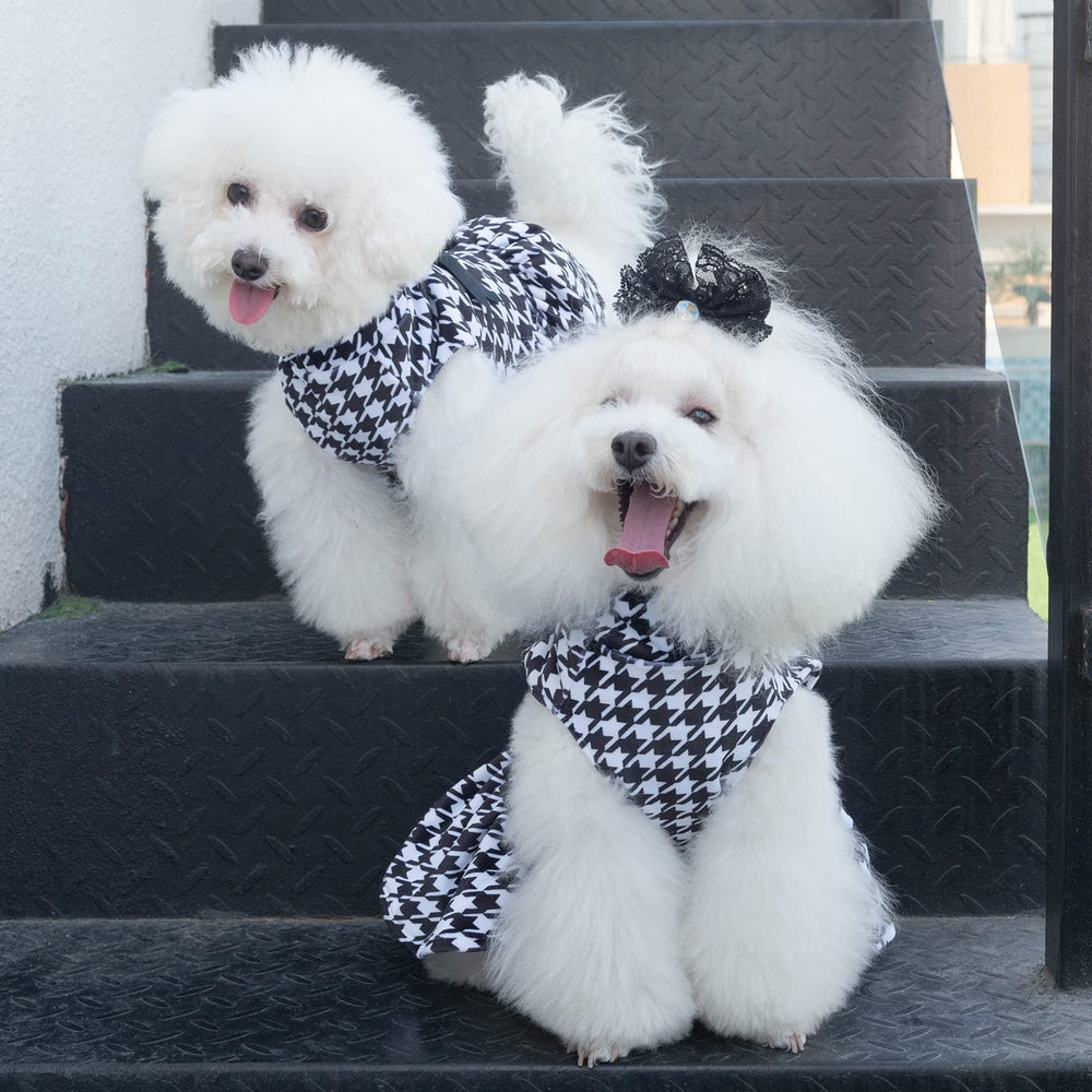 CuteBone turtleneck velvet dress side view highlights soft breathable fabric.