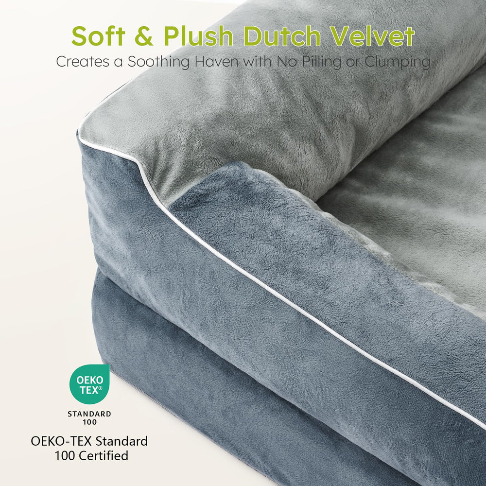 CWAWZ XXL dog bed nonslip-bottom keeps it in place on slick floors.
