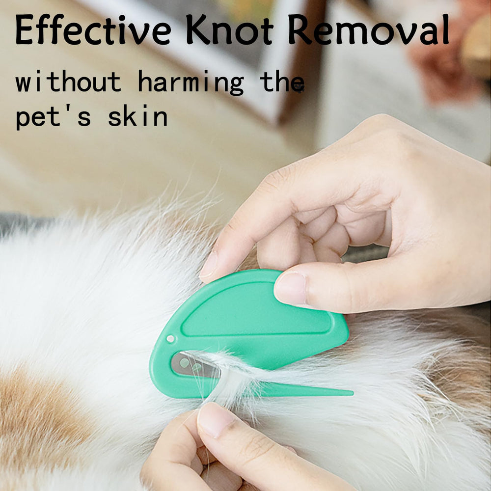 Cyhdddr knotting comb close-up teeth, safe blades protect pet skin