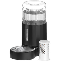 CZPET automatic water dispenser with 4L bottle enabling hands-free hydration for pets.