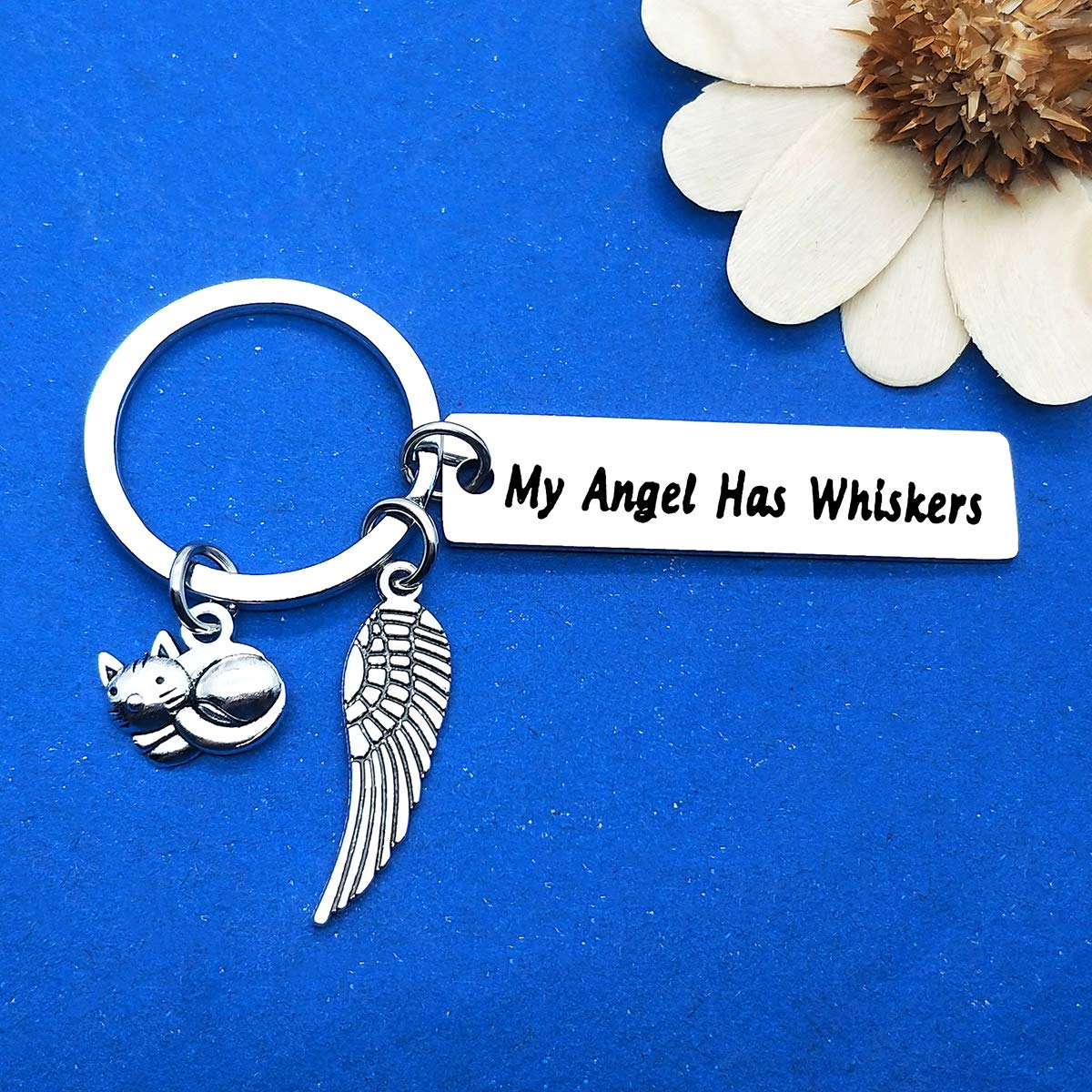 Dabihu whiskers keyring – touching keepsake to carry memory during everyday tasks.
