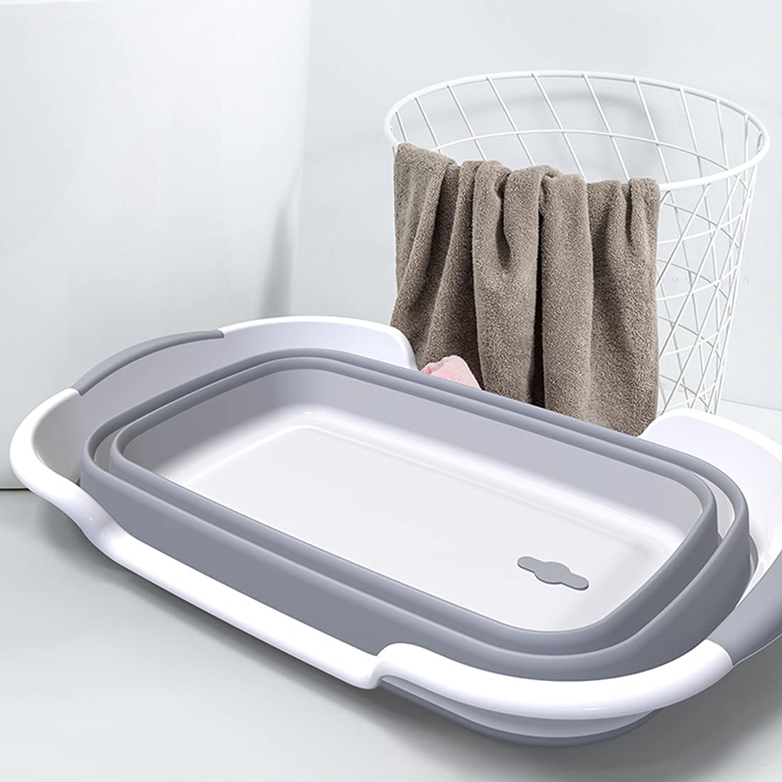 ddLUCK storage and multi-use tub doubles as a convenient organizer.
