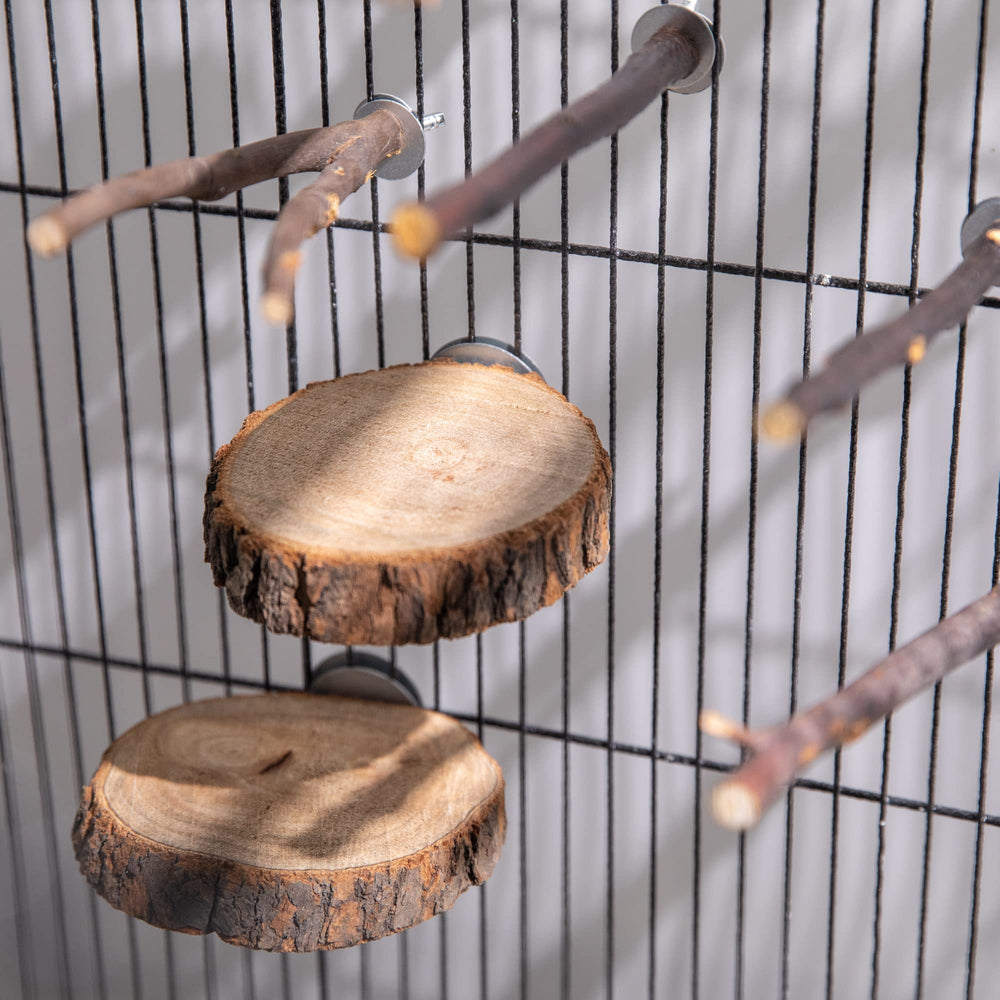 Deloky bird perch round platform natural—easy to clean and rinse.