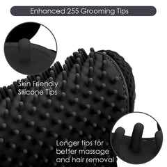 DELOMO glove bath-time use delivers gentle massage while lifting fur.