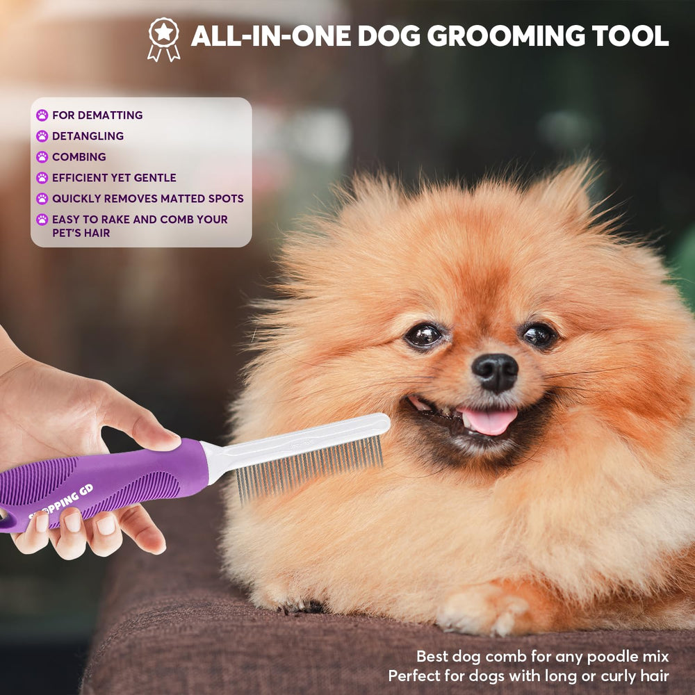 Detangling Pet Comb shown in a grooming setup for a show-ready coat.