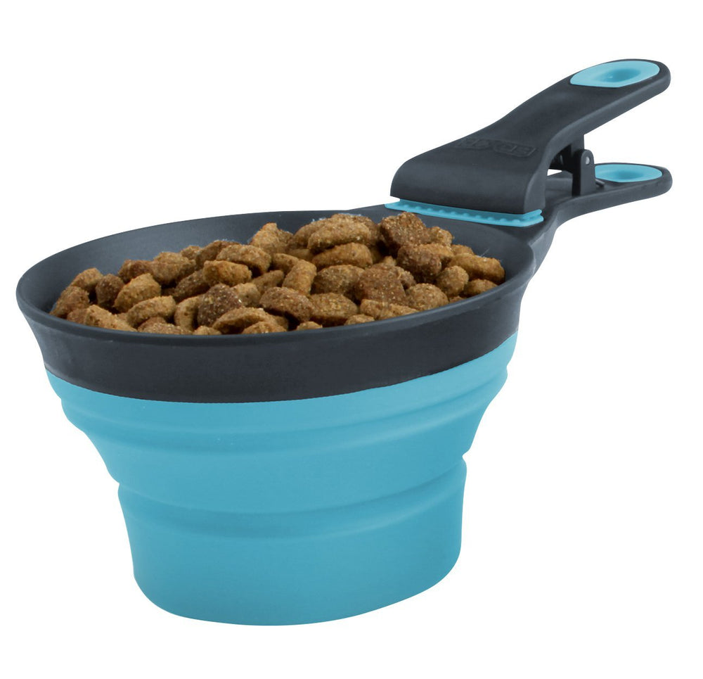 Dexas Popware 1 cup capacity scoop helps precise portions without overfeeding during daily meals.