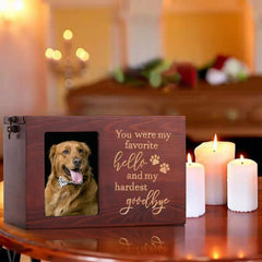 DGDCDV pet memorial urn wood texture close-up reveals natural pine grain.