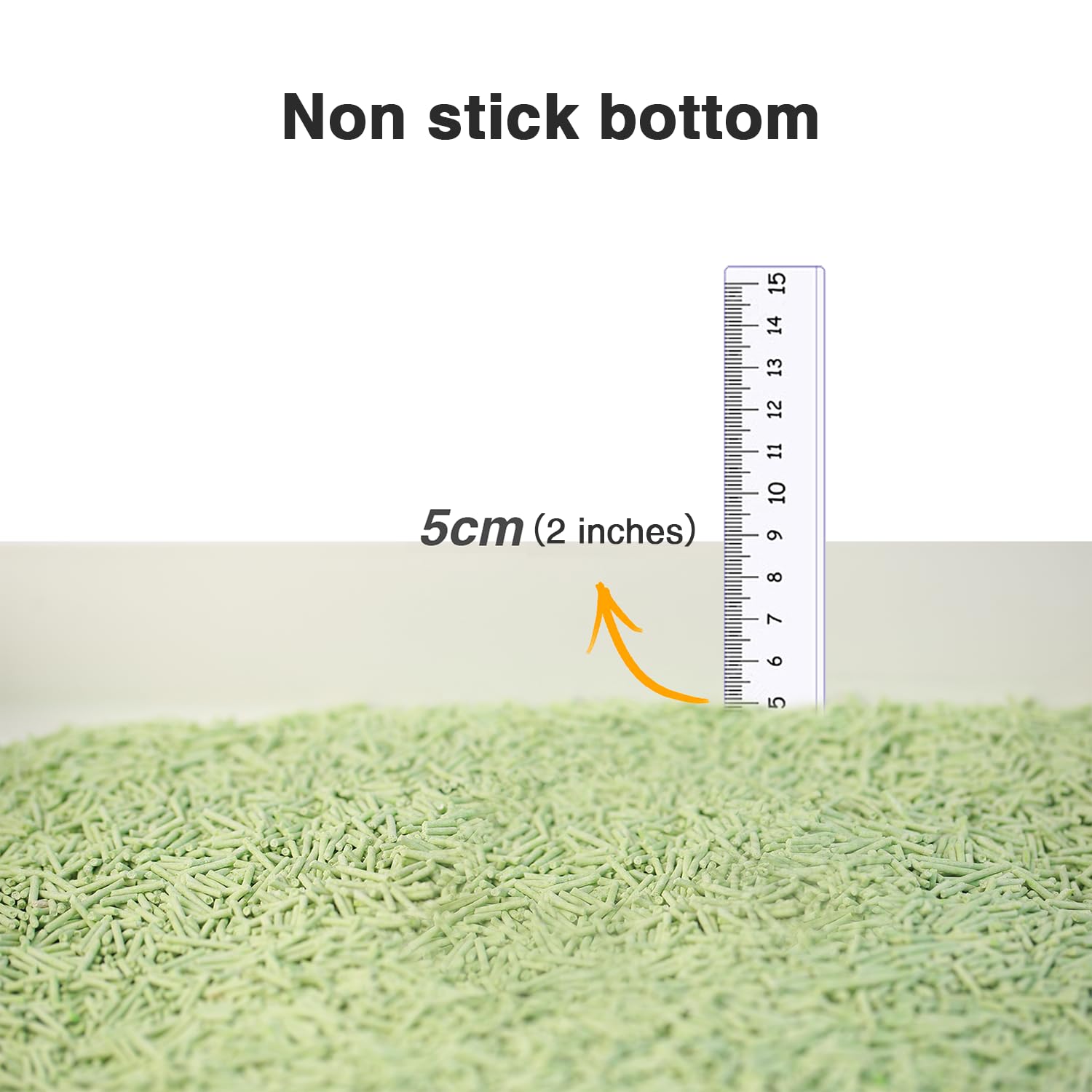 DI BI GRAMAS paw-friendly litter reduces paw prints.