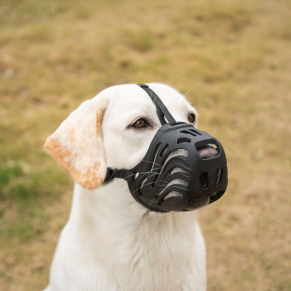 Diketone dog muzzle large-breed silicone provides breathable comfort for extended walks