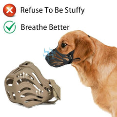 Diketone silicone muzzle allows panting and drinking during walks
