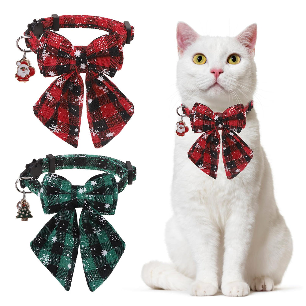DILLYBUD Christmas cat collar with bells for festive style and easy location.