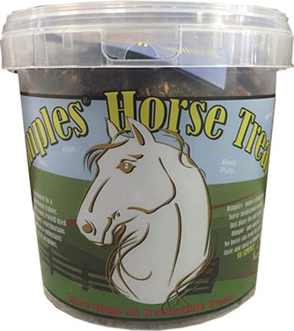 Dimples Horse Treats pill-dimple close-up for easy med disguise during training