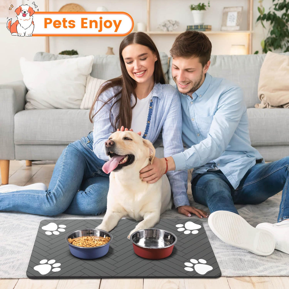 DK177 pet feeding mat protects floors during wet paw moments.